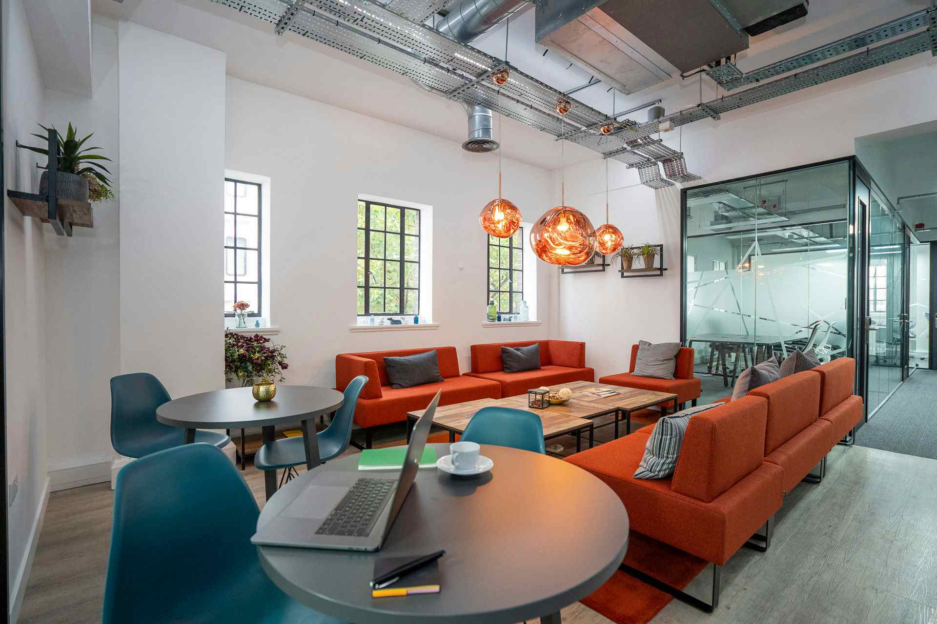 Tom Dixon Boardroom 7