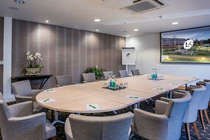 Lloyd Room 1