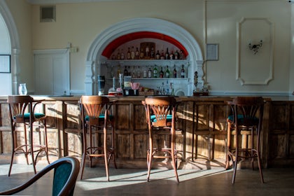 Oak Room 8