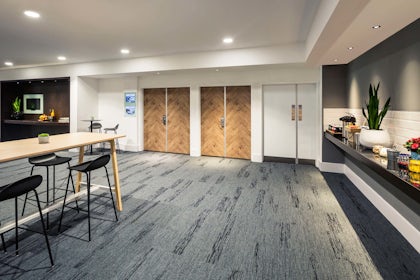 Barbican Suite 2
