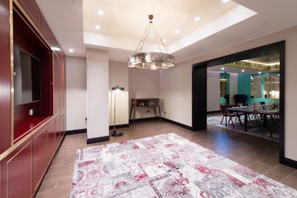 The Drawing Room 8
