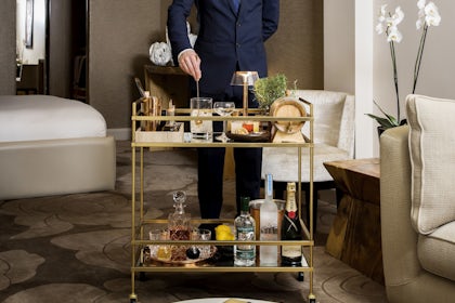 Private Suite 7 2