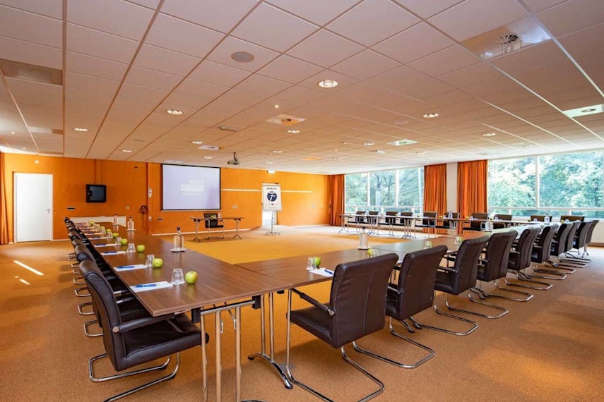 Meeting Room 3 0