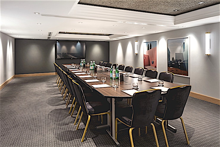 Private Room 17 **Hire Private Room 17 at The Edwardian Manchester, A Radisson Collection Hotel for the ideal meeting room venue for small teams**
This Space, with its warm, golden decor and classic layout, is ide