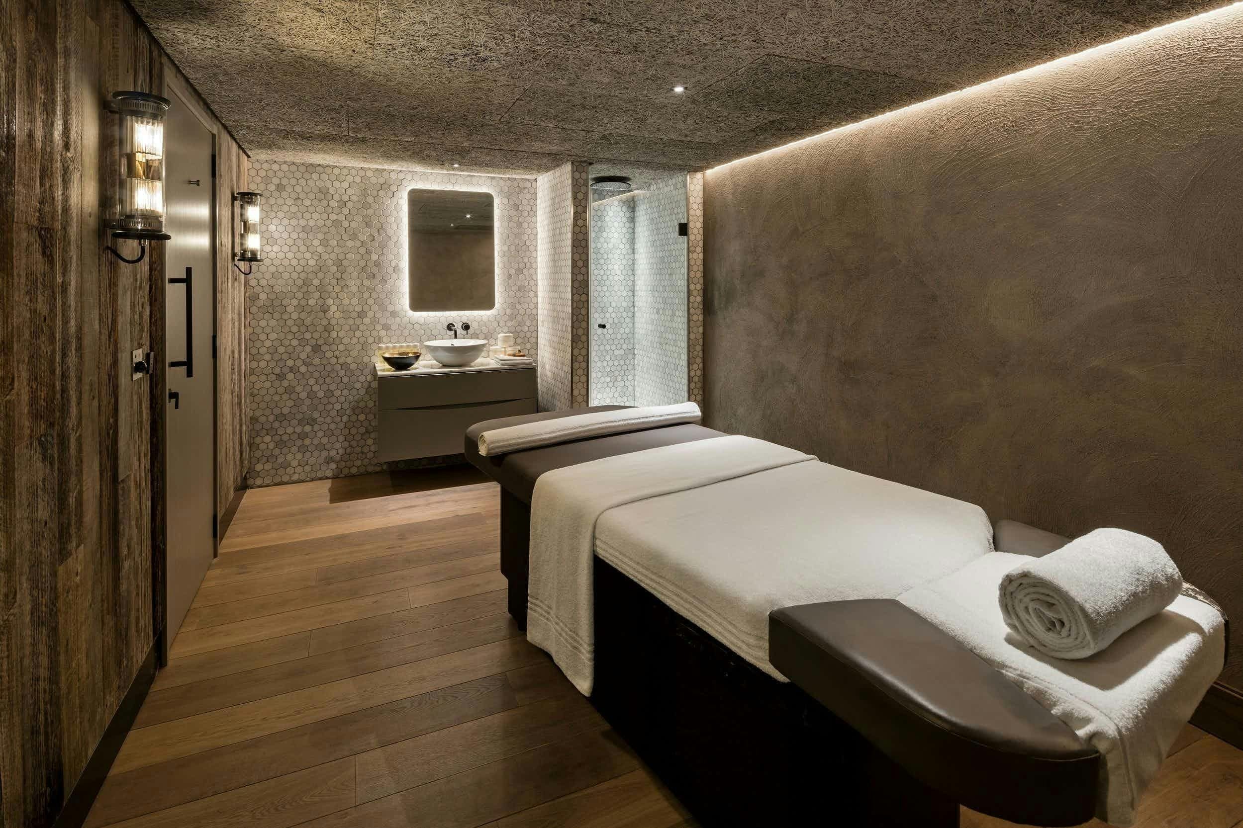 Private Room 19 & 20 23