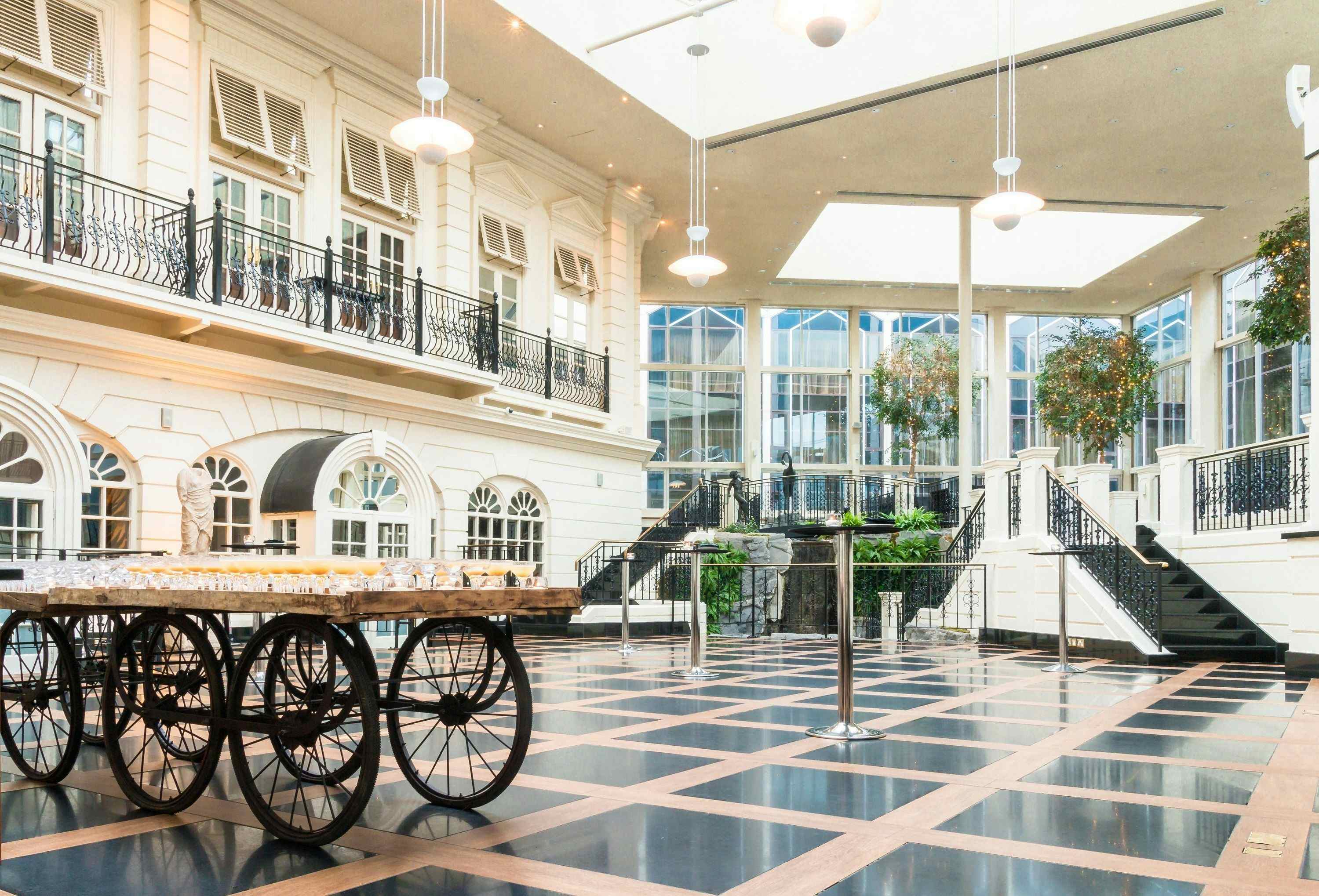 Book Newbury Suite 1 at Radisson Blu Edwardian Heathrow. A London Venue