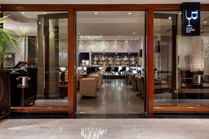 Royal Suite C 9