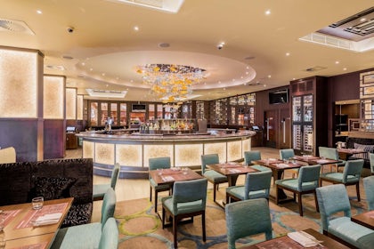 Royal Suite C 11
