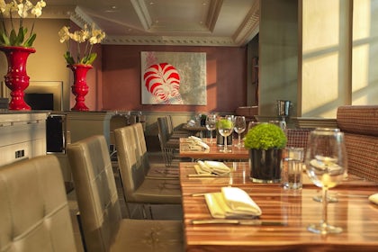 Royal Suite C 14