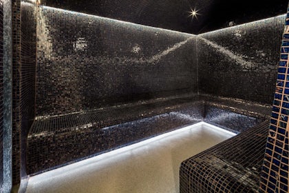 Royal Suite C 26