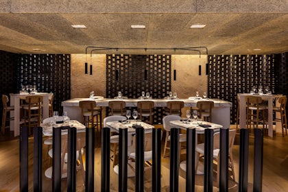 Private Suite 6 19