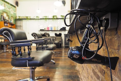 Boutique Salon 1