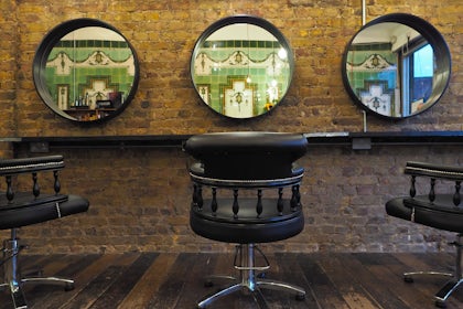 Boutique Salon 4