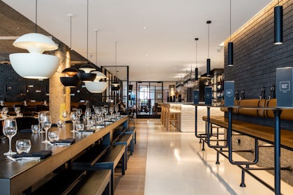 Private Suite 2 3
