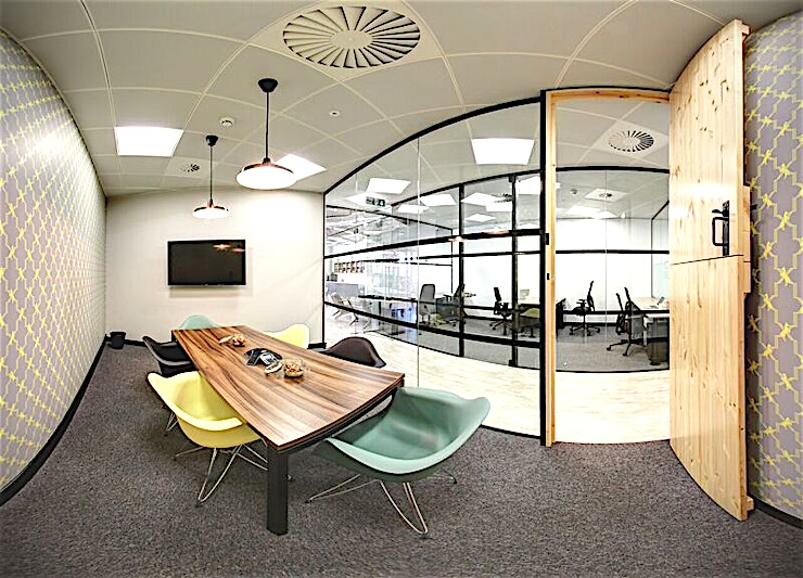 The Stables **Book The Stables at Work.Life Camden for a creative meeting room.**
The Stables are a new co-working Space with easy access to Camden Town and Camden Road train stations.
The meeting room can hol