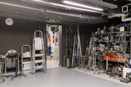 TV Studio 16