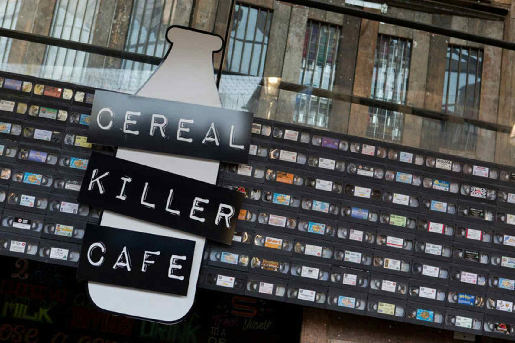 Book Camden Branch, Cereal Killer Cafe (London) HeadBox