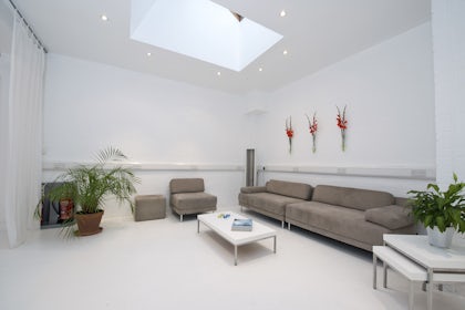Six Photographic Studio 5