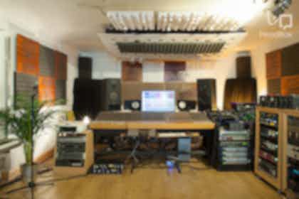Studio Hire 6