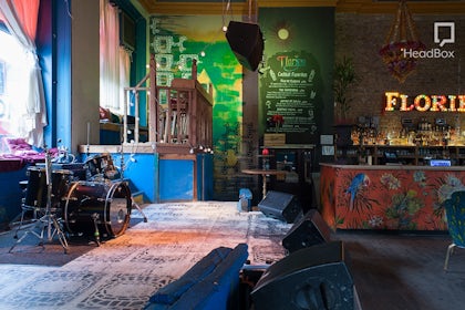Whole Bar 7