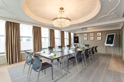 Buckingham Suite 1