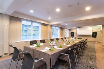 Stratton Suite 2
