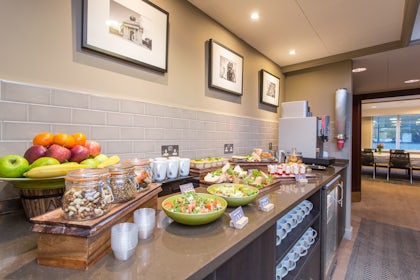Stratton Suite 11