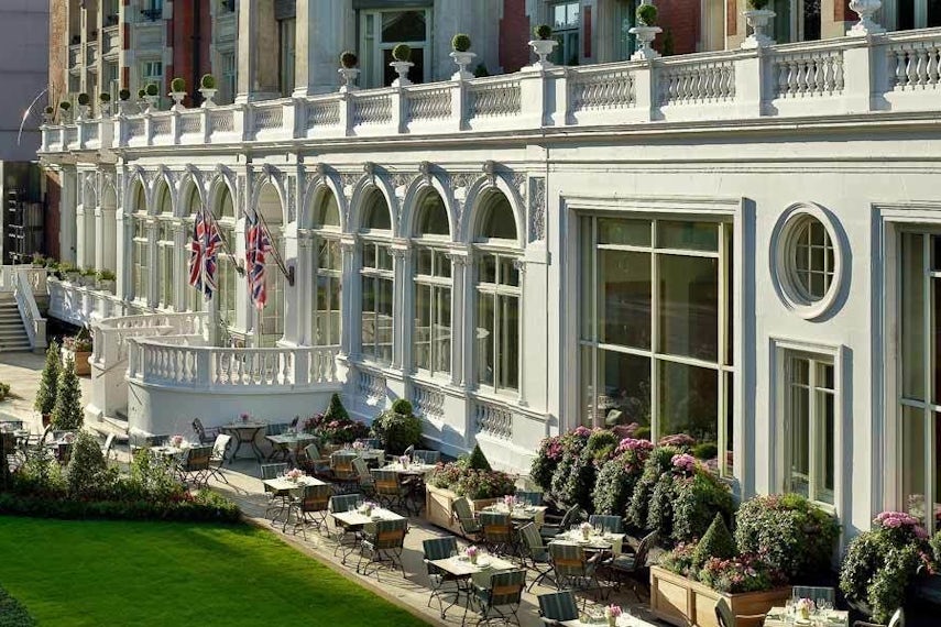 The Ballroom & Meeting Terrace, evening 3D tour