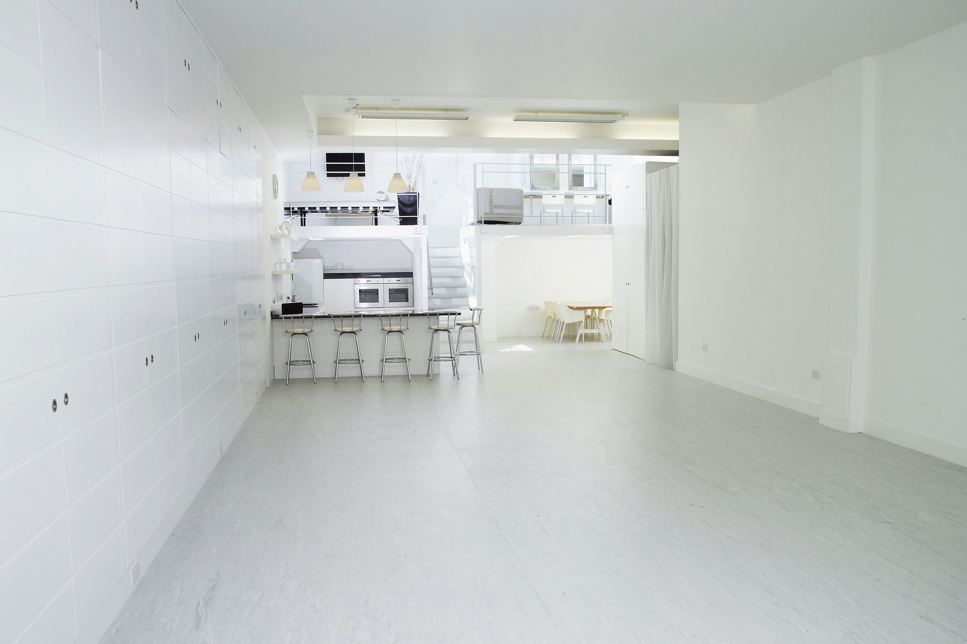 Morning Hire, Photography Studio 3