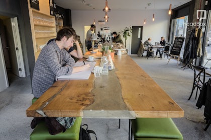 1000 Sq Ft Creative Space 9