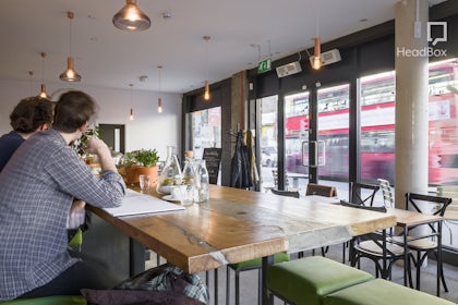 1000 Sq Ft Creative Space 10