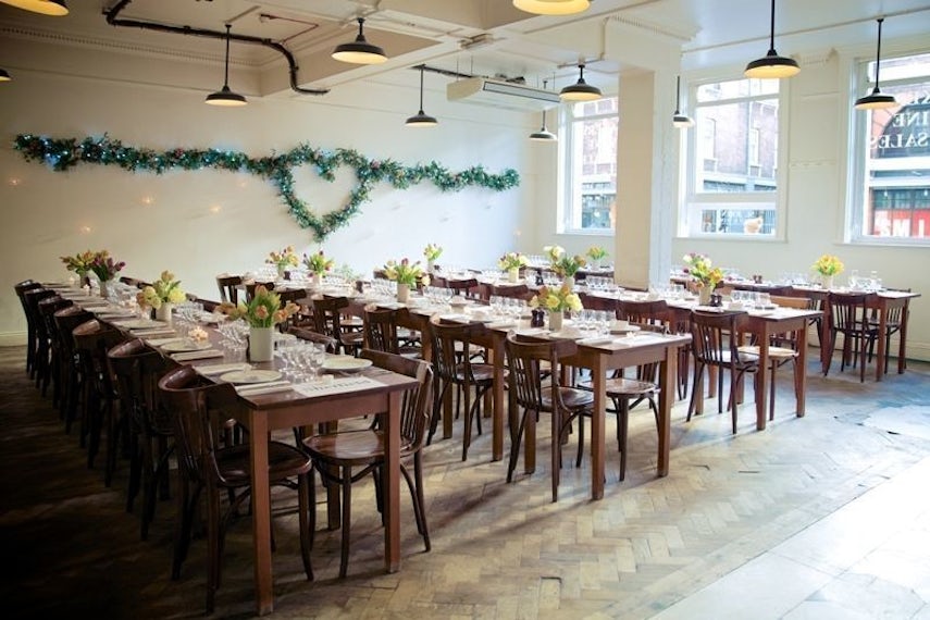 Lunch, Full Restaurant 0