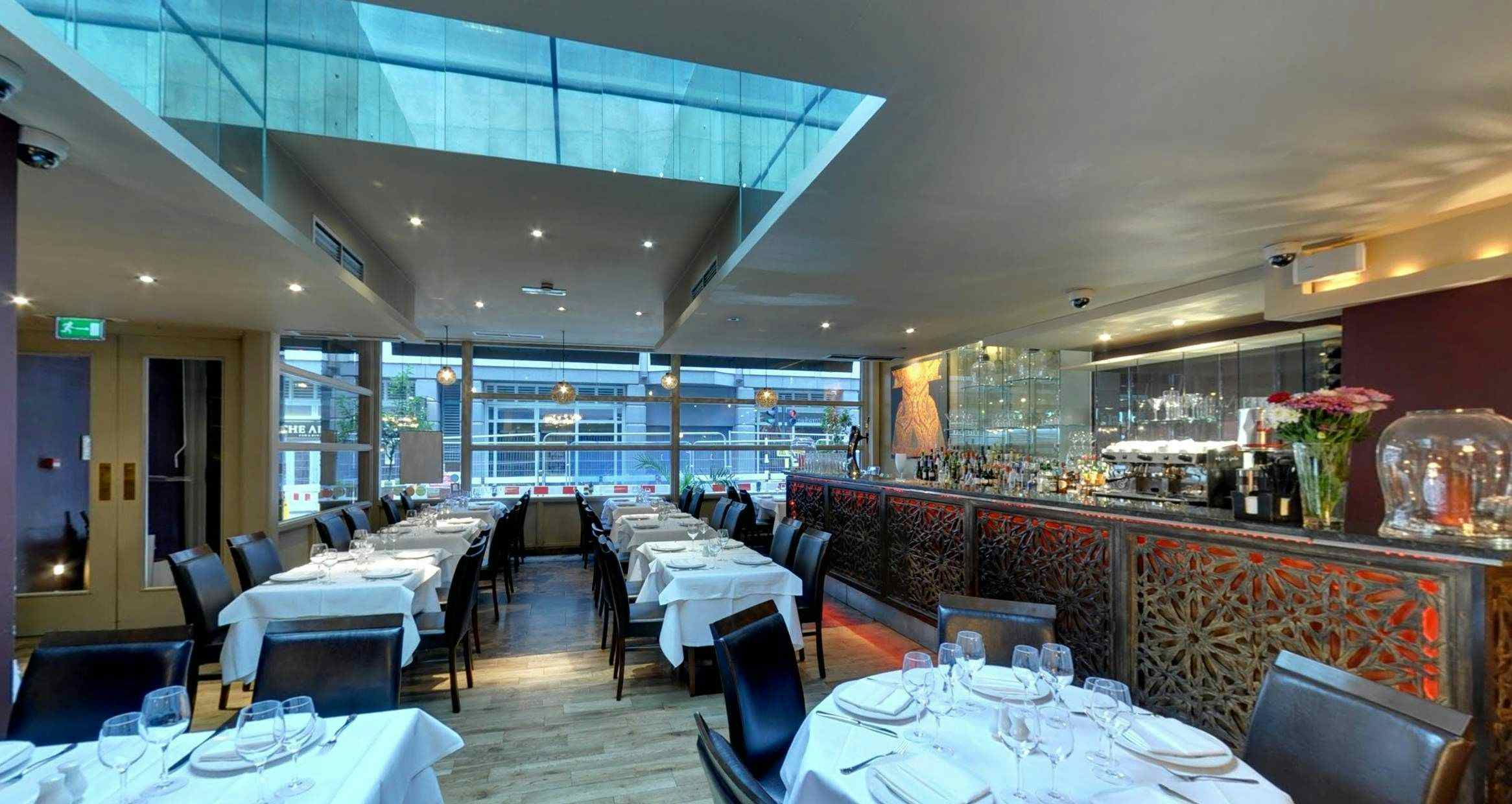 Lunch, Full Restaurant  6