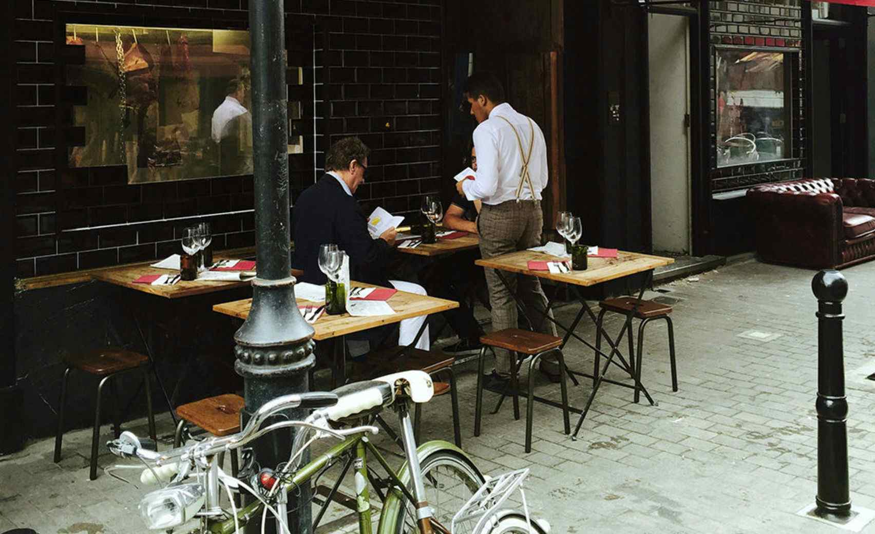 Lunch, Back Tables 3