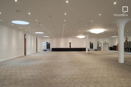 Entire Venue 3