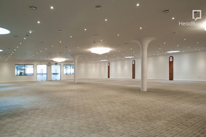 Entire Venue 4