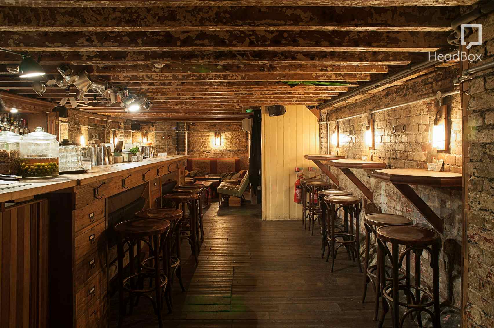 Hire Main Bar, Discount Suit Company, London • HeadBox