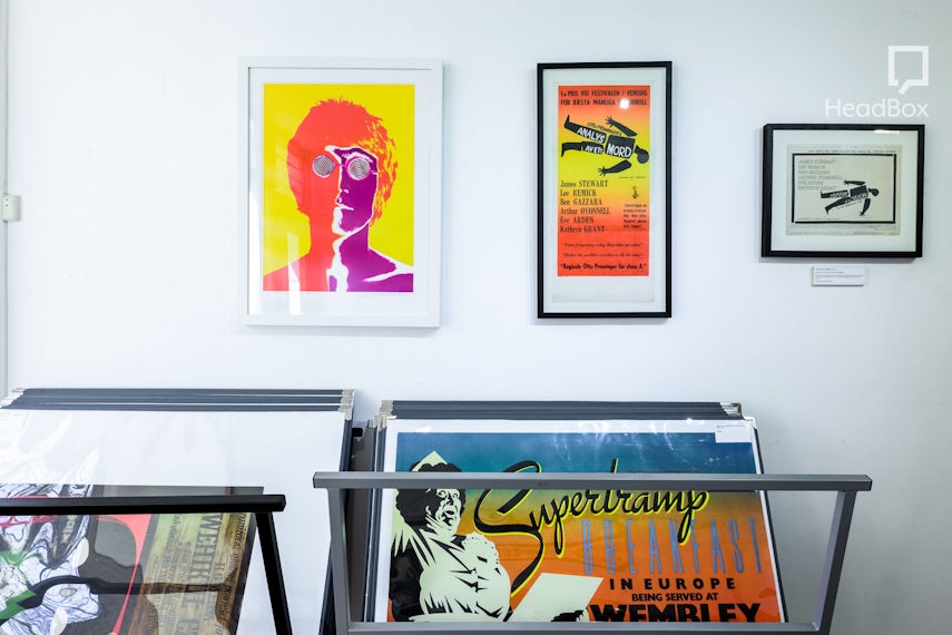 Whole Gallery 0