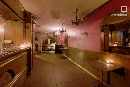 Whole Venue 17