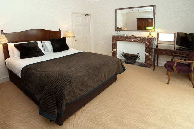 Stunning Manor House 16