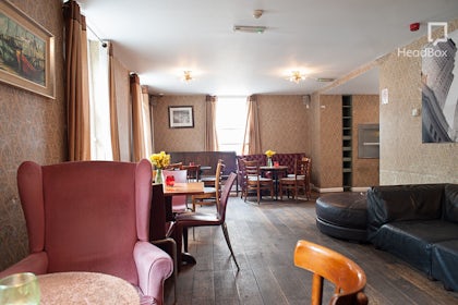First Floor Hire 7
