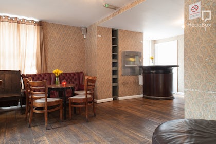 First Floor Hire 9
