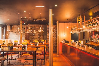Main Room 16