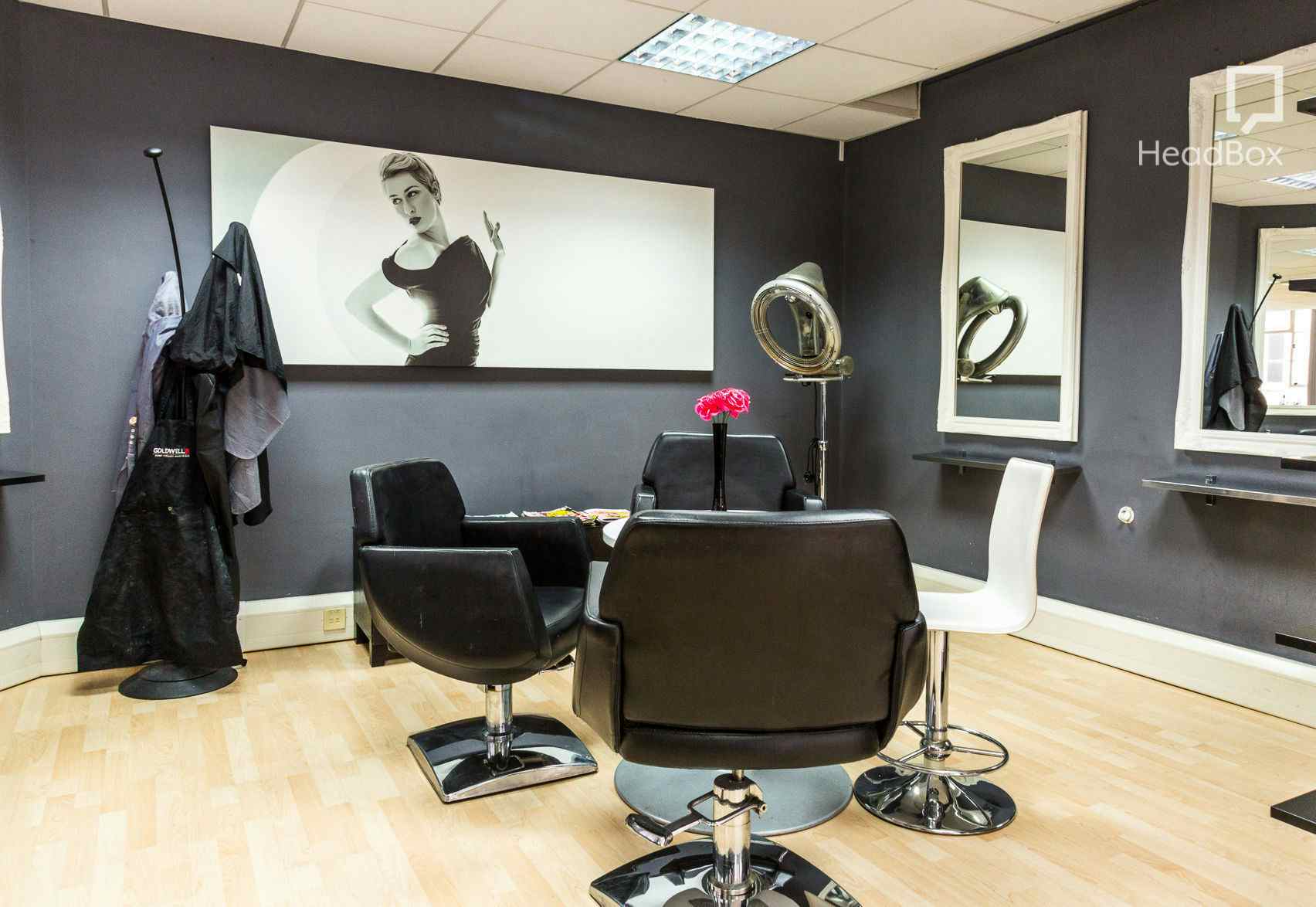 Upstairs Photographic Studio 7