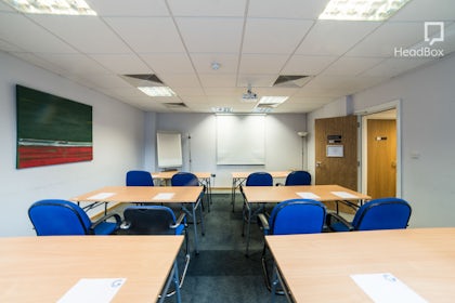 Warwick Room 1