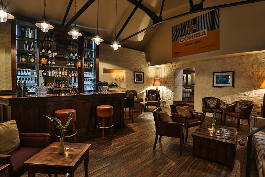 Christie's Library & Janneau Bar 0