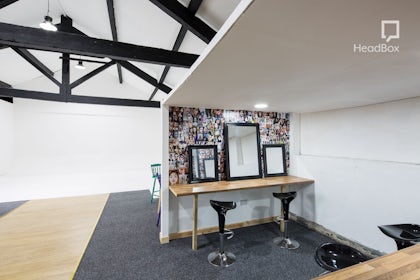 Studio 1 3