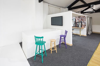 Studio 1 5