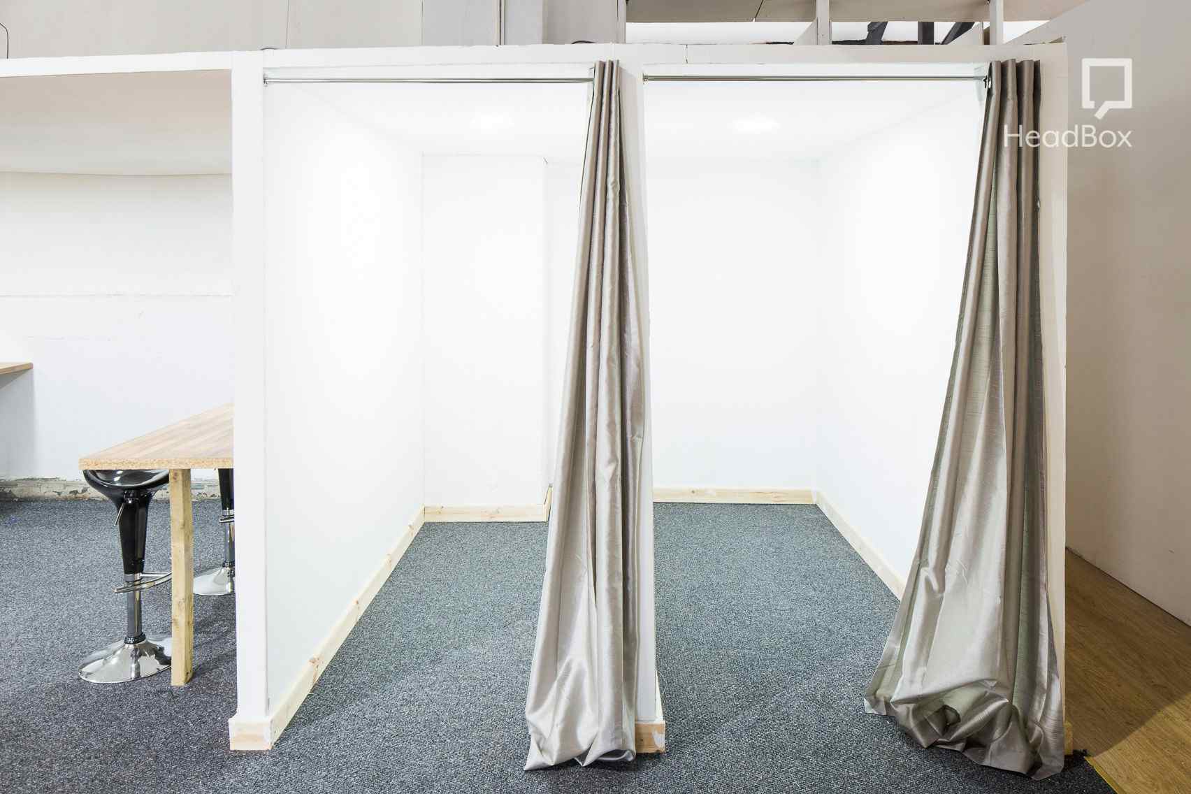 Studio 2 + Gym / Bed / Catwalk Shoot Area 7