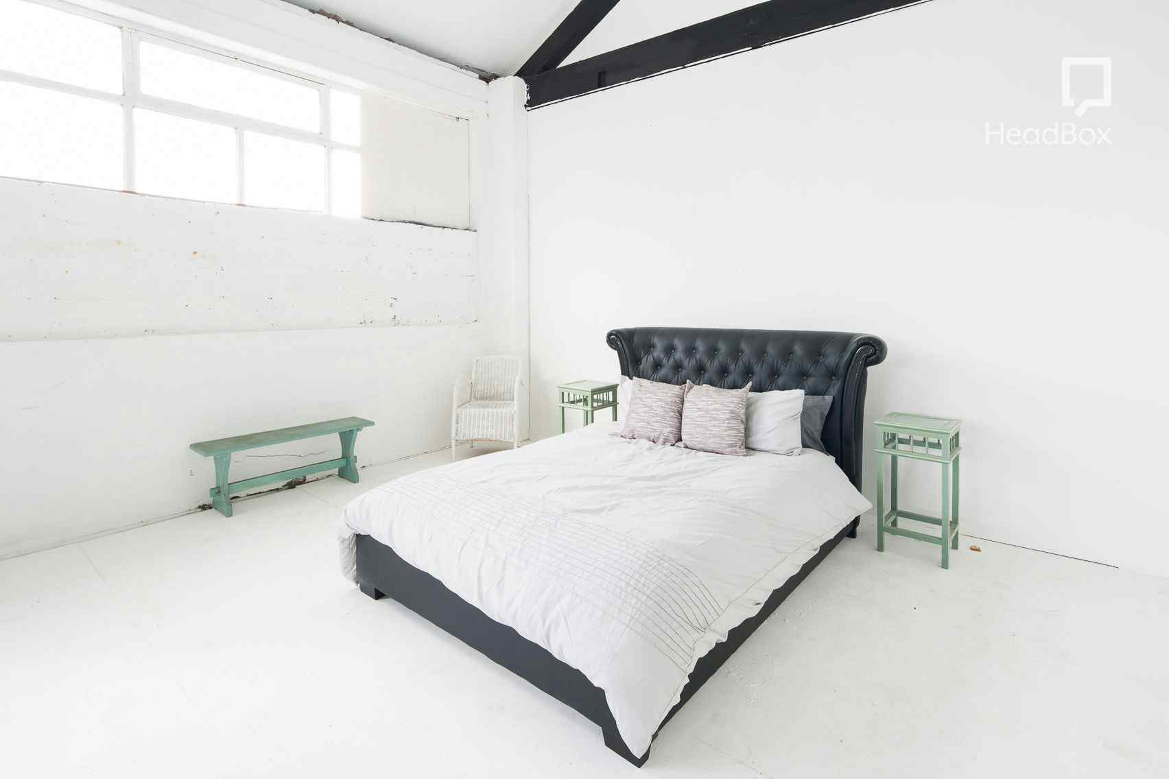 Studio 2 + Gym / Bed / Catwalk Shoot Area 12